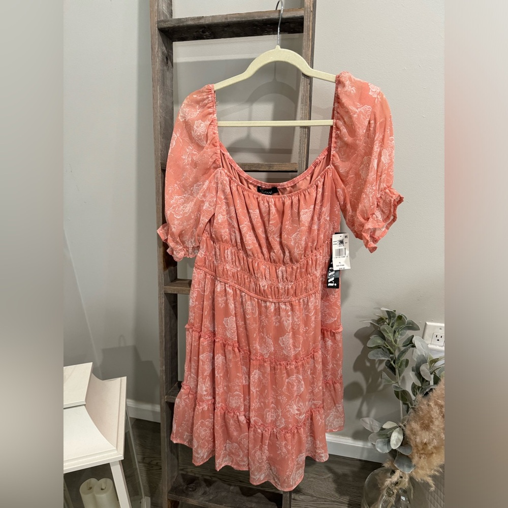 TRIXXI DRESS PINK CORAL COLOR SLEEVES CUTE SHORT